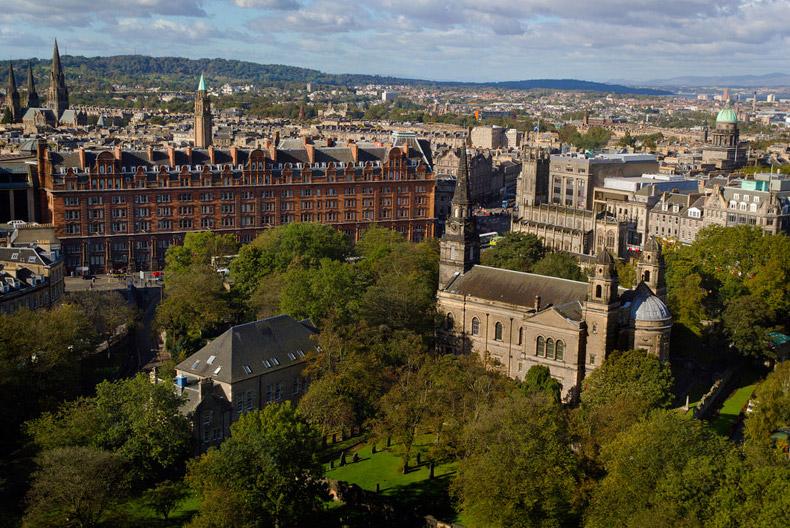 Edinburgh, The Lowlands / Photo: Flickr - dun_deagh Edinburgh, The Lowlands / Photo: Flickr - dun_deagh
