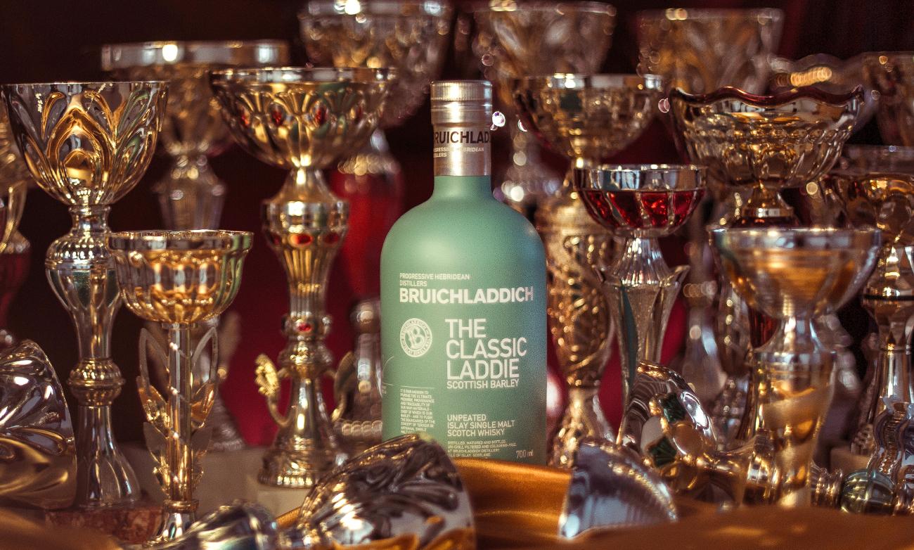 BRUICHLADDICH SCOTTISH BARLEY THE CLASSIC LADDIE WHISKY Bruichladdich Scottish Barley The Classic Laddie Whisky